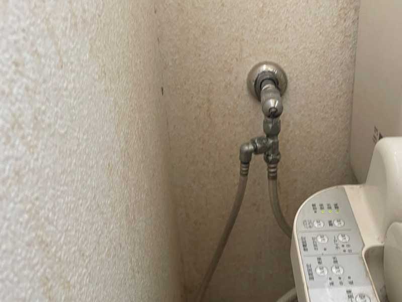 福岡県柳川市でのトイレの水漏れ状況