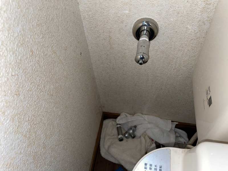 トイレ分岐水栓の交換２